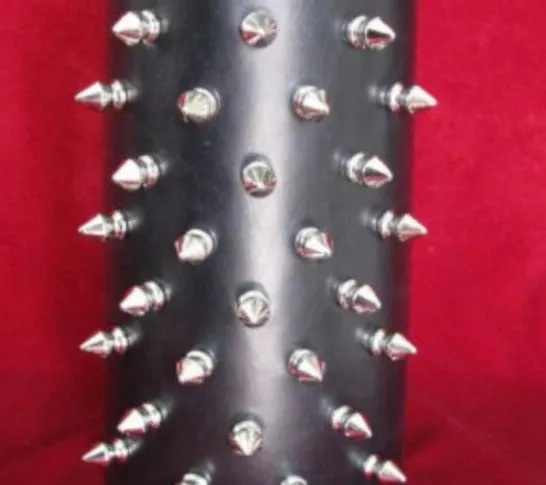 Black Leather Gauntlet w/ Silver Tree Spikes