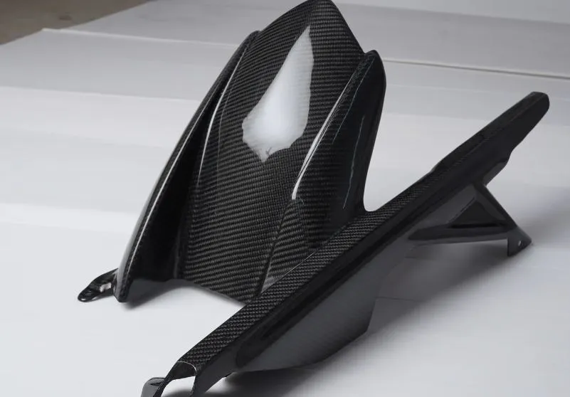 Carbon Fiber Rear Hugger with Chain Case for BMW S1000RR 2020-2022