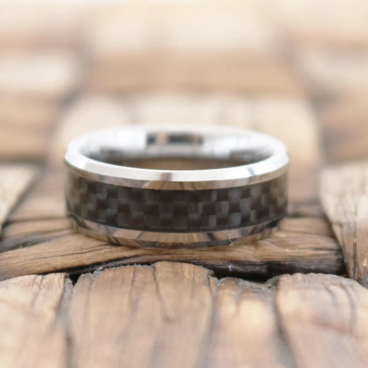 HERALD | Tungsten Ring Black Carbon Fiber Inlay