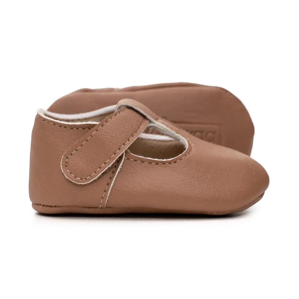 Moxy Softsole Shoe