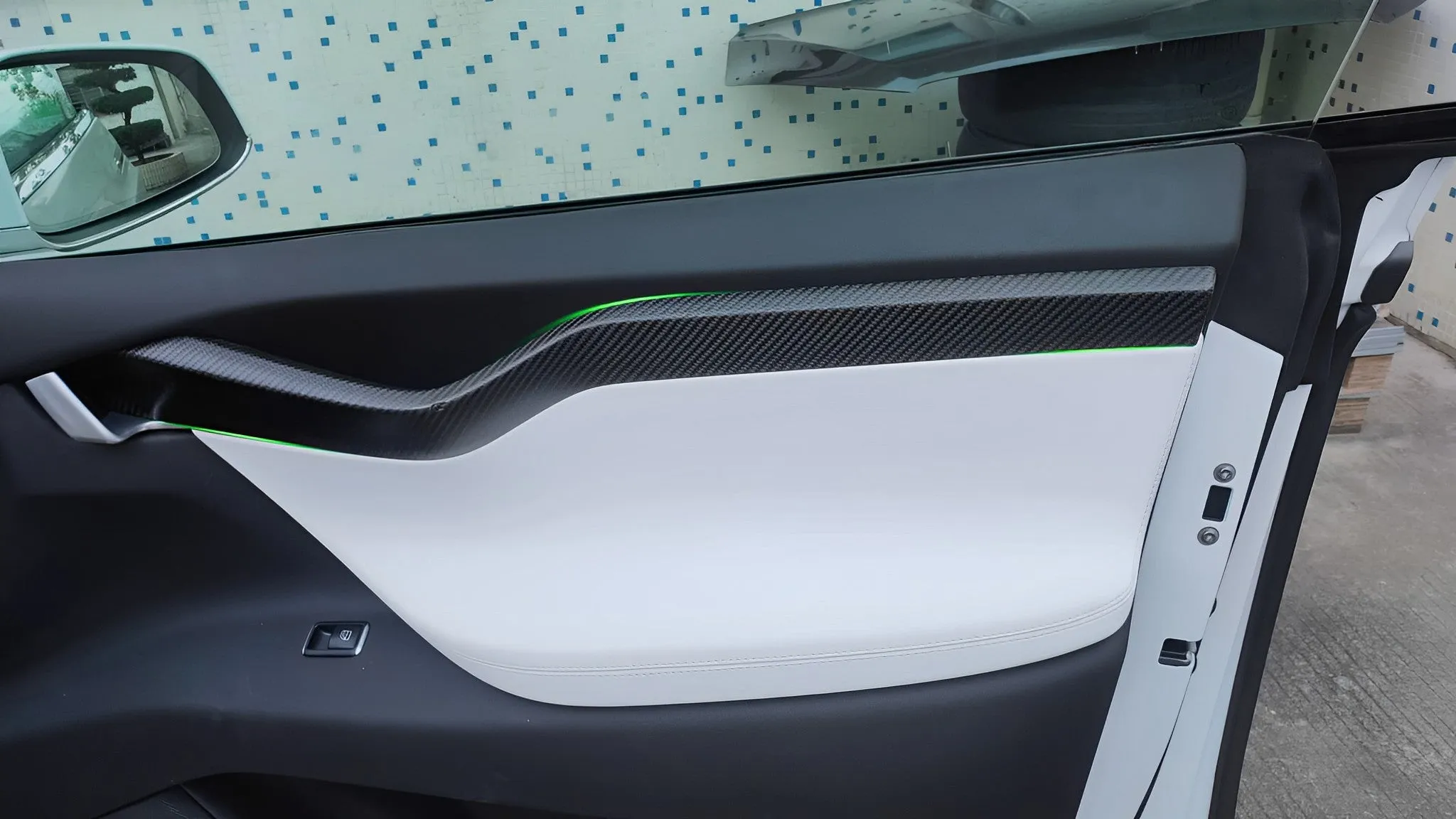 Real Carbon Fiber Door Trims For Tesla Pre-Refresh Model X 2015-2021